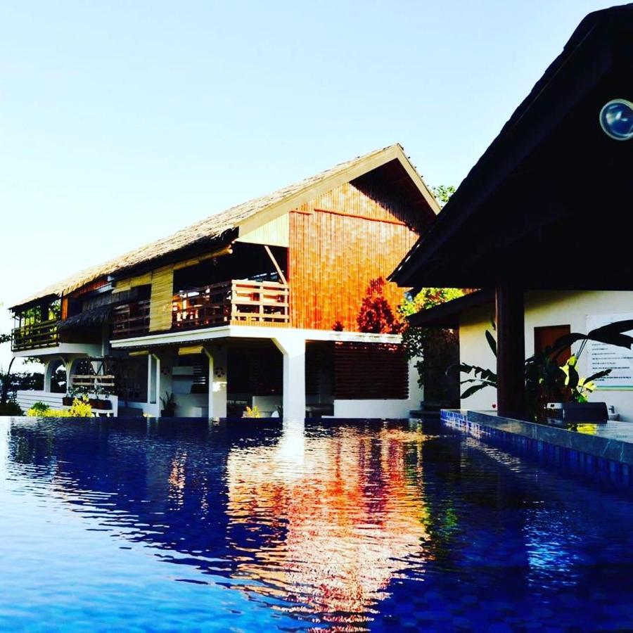 Vistapaloma Beach Resort Odiong ภายนอก รูปภาพ