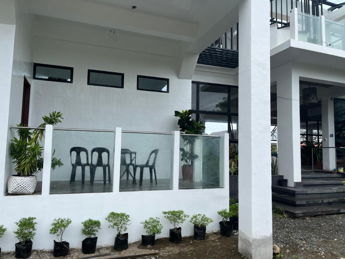 Vistapaloma Beach Resort Odiong ภายนอก รูปภาพ