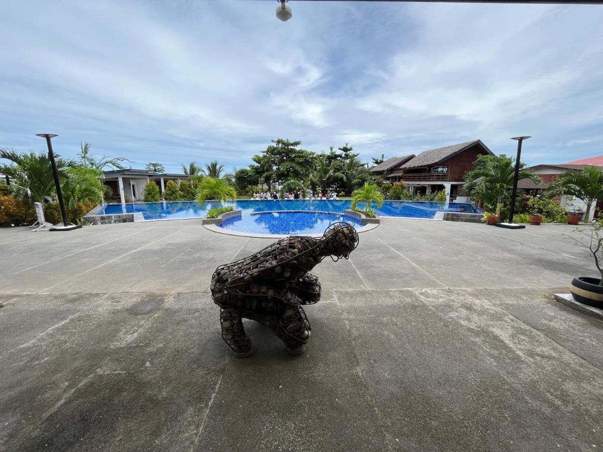 Vistapaloma Beach Resort Odiong ภายนอก รูปภาพ
