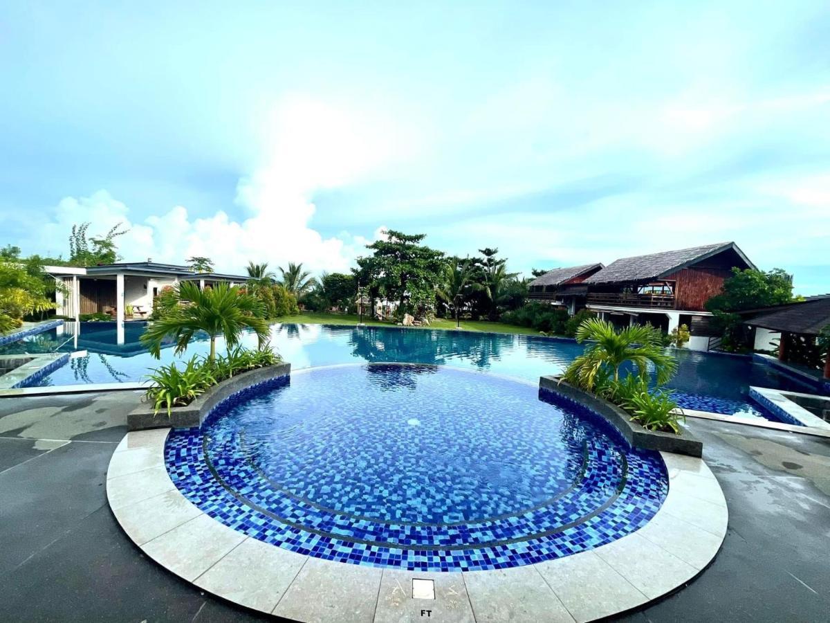 Vistapaloma Beach Resort Odiong ภายนอก รูปภาพ